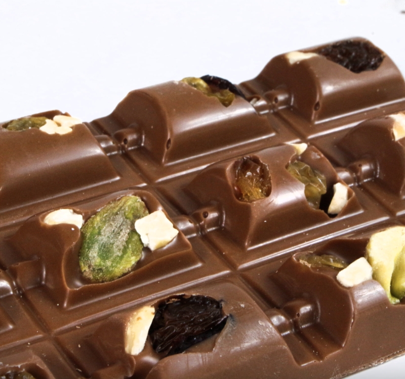 A Luxury Milk Chocolate Bar filled with Raisins, Golden Sultanas, Dried Cranberries, Pistachios and Hazelnuts.